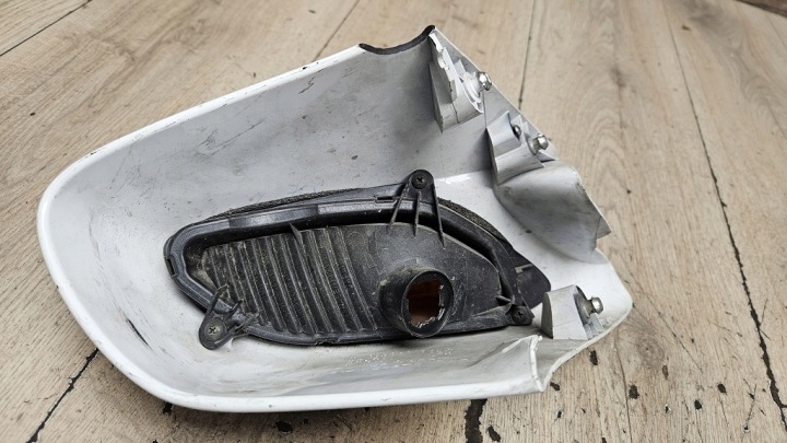 CHÂSSIS RÉTROVISEURS GAUCHE HONDA ST1300 PAN EUROPEAN