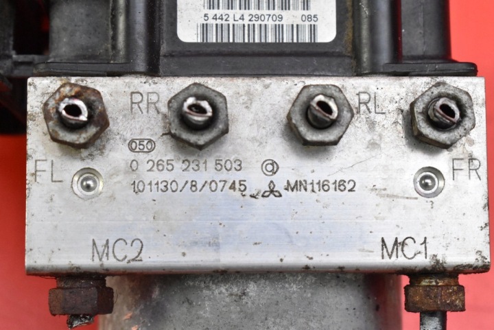 POMPE ABS 0265800403 MITSUBISHI COLT 6 VI Z30 1.3 16V 95 KM 02-09