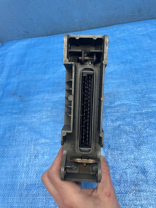CONTRÔLEUR WABCO ABS/ASR 24V VOLVO FH12 446 004 054 0 C2-4S/4M