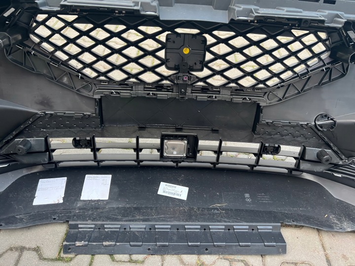 PARE-CHOCS AVANT SEAT TARRACO CAMÉRA RADAR 6PDC C9X