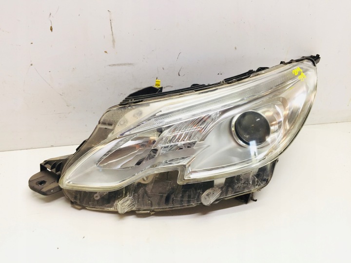 FEU GAUCHE AVANT LED LENTILLE PEUGEOT 2008 #158 photo 2 - milautoparts-fr.ukrlive.com