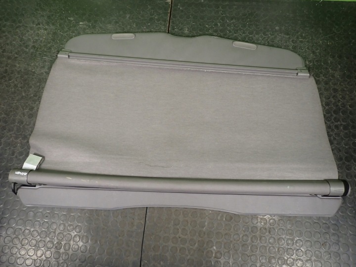 STORE COUVERCLES DE COFFRE PEUGEOT 307 02R UNIVERSEL 96389368YK