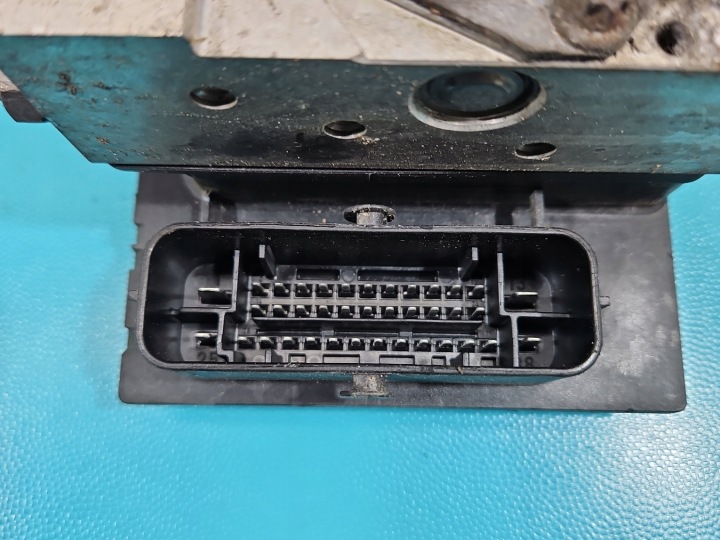 POMPE ABS PEUGEOT BOXER II 0265230001 51804593 00518045980 0265950815