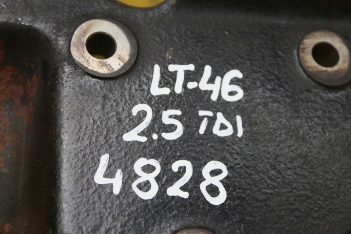 POIGNÉE POMPES D'INJECTION T4 LT 46 2.5 TDI 074130147C