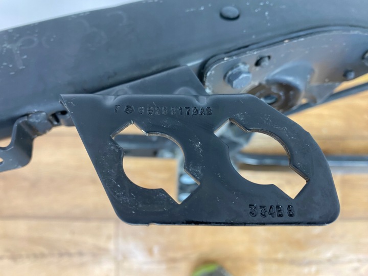 PANNEAU AVANT RENFORCEMENT JEEP WRANGLER IV JL 2018+ USA