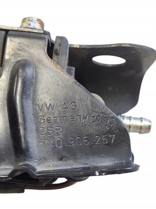 POMPE CARBURANTS SKODA SUPERB II (3T4) 5N0906257 2.0L DIESEL 2011