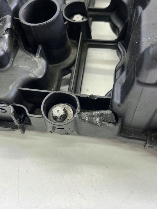 COUVERCLE DE SOUPAPES BMW 4 F36 GRAN COUPÉ 7611278