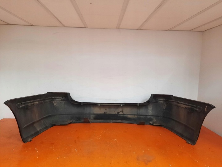 TOYOTA AVENSIS II LIFT UNIVERSEL 2.2 D-4D 06-09 PARE-CHOCS ARRIÈRE ARRIÈRE 52159-05110