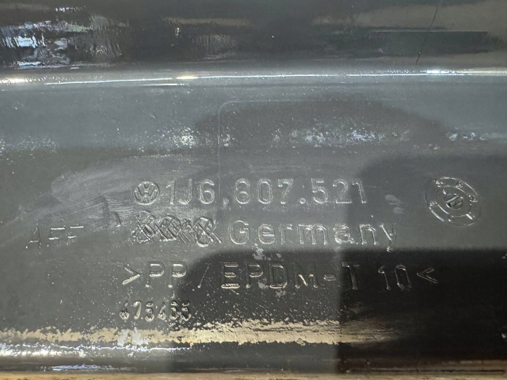 VW GOLF IV 4 1J 97-06 HAYON PARE-CHOCS ARRIÈRE ARRIÈRE