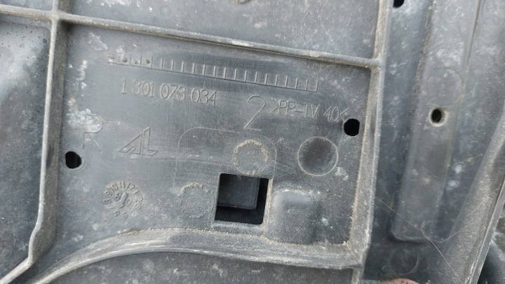 AUDI A4 B8 PHARE GAUCHE AVANT GLISSIÈRE DROIT AVANT 8K0941004A 8K0805608R 07-11R