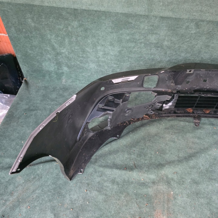 PARE-CHOCS AVANT TOYOTA AURIS II LIFT E18 2015-2018R