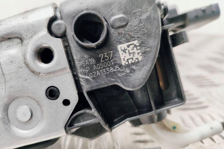 SERRURE ARRIÈRE GAUCHES PORTES PEUGEOT 3008 PSA006237 2.0L 2015