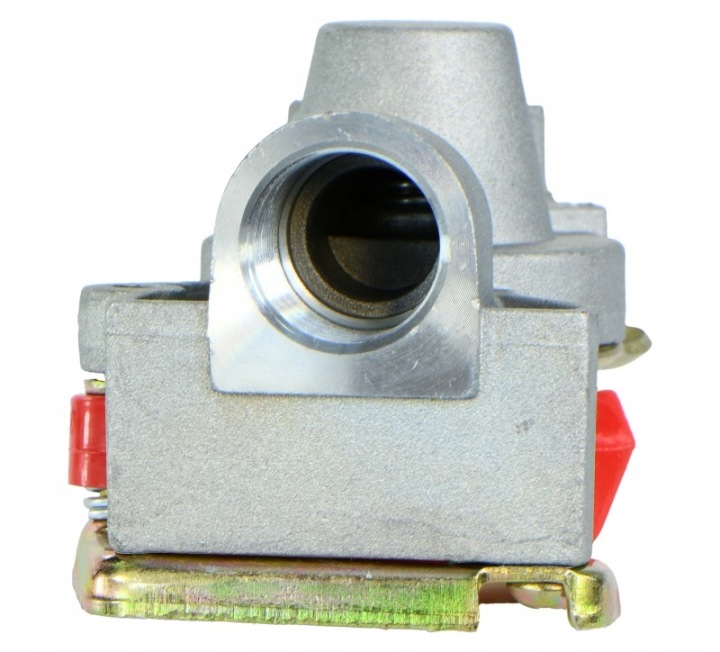 RACCORD AIR MIEKKIE AVEC SOUPAPE ROUGES URSUS C-360 C-330 42480130