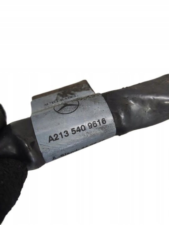 MERCEDES E CLASSE W213 2.0 CDI FAISCEAU DE CÂBLES ALTERNATEUR A2135409616