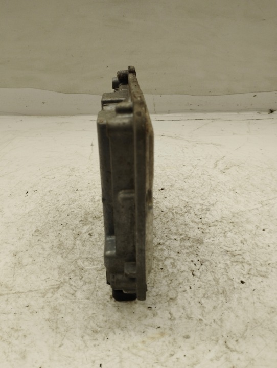 TOYOTA YARIS II ORDINATEUR CONTRÔLEUR MOTEUR 0281012322 89661-0D450