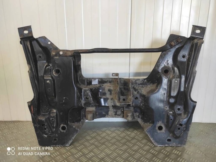 BERCEAU CHÂSSIS TRAVERSE WOEZEK SOUS MOTEUR PEUGEOT 301 LIFT 1.2 VTI