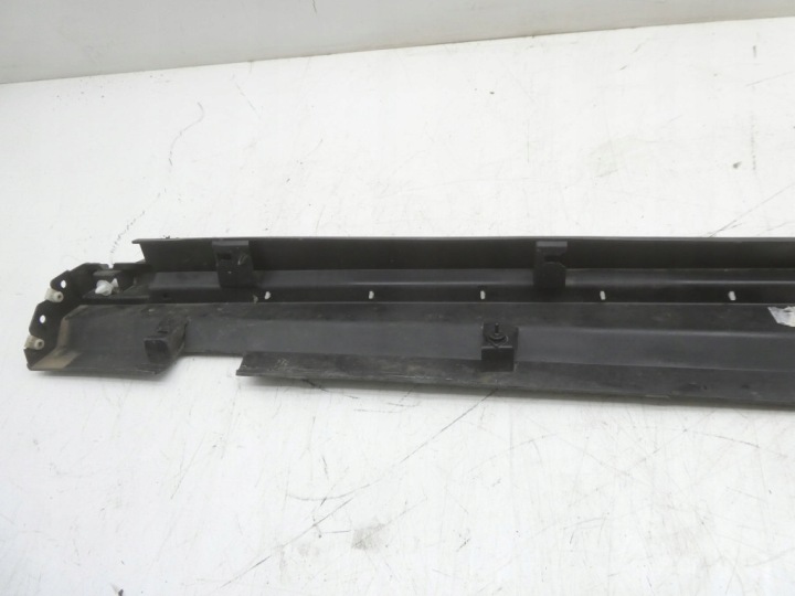 VOLVO XC40 MOULURE SEUIL 31448224 DROITE EXTÉRIEUR