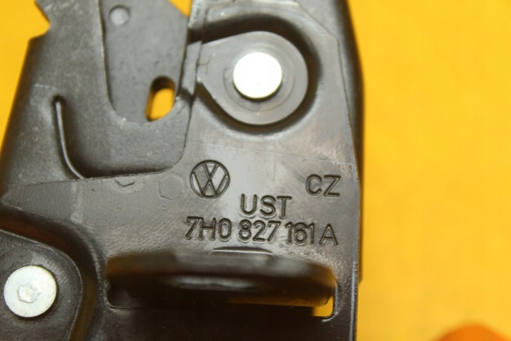 SERRURE DE PORTE SKRZYDELKOWYCH GAUCHE ARRIÈRE VW TRANSPORTER T5 7H0827161A