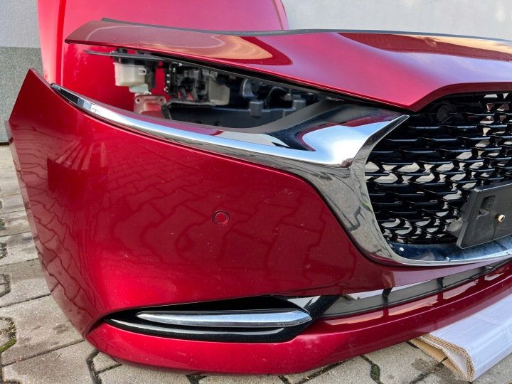 MAZDA 3 BP PARE-CHOCS BERLINE ANNÉE 2022 COULEUR 46V