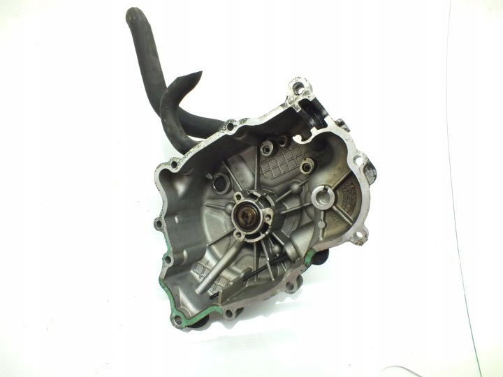 POMPE À EAU PIAGGIO X10 125 MP3 GILERA APRILIA