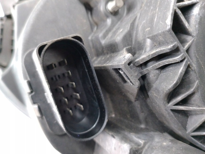 PHARE AVANT GAUCHE VW TOURAN I 1T0941005D 0301205201