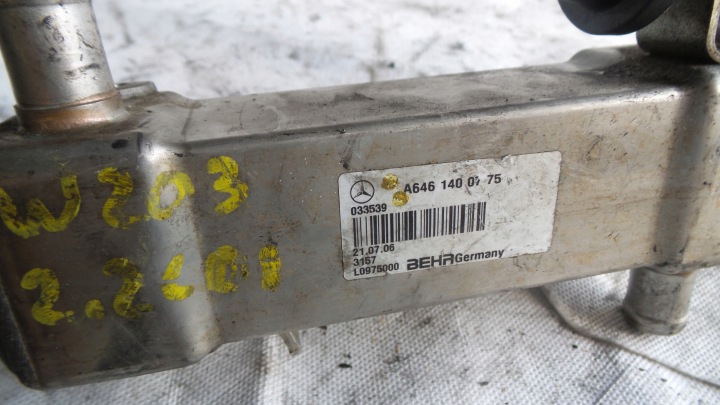 RADIATEUR GAZ D'ÉCHAPPEMENT MERCEDES W203 A6461400775 2.2