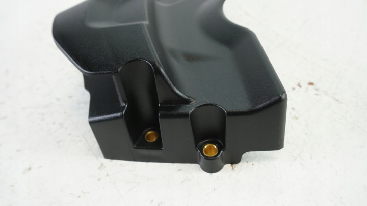 H174 TRIUMPH TRIDENT 660 21-24 PROTECTION COUVERCLE PIGNONS T1266601