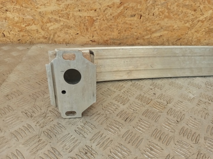 BMW F40 F70 POUTRE SUPPORT PARE-CHOCS ARRIÈRE ARRIÈRE 7462338