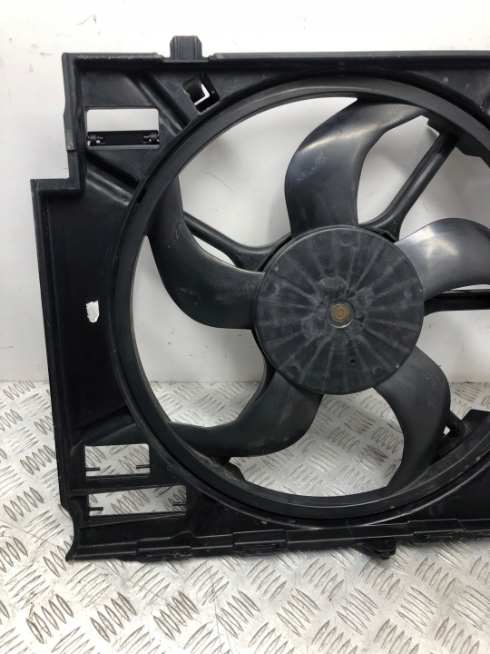 2005 VENTILATEUR RADIATEUR BMW 5 E60 E61 L8436001