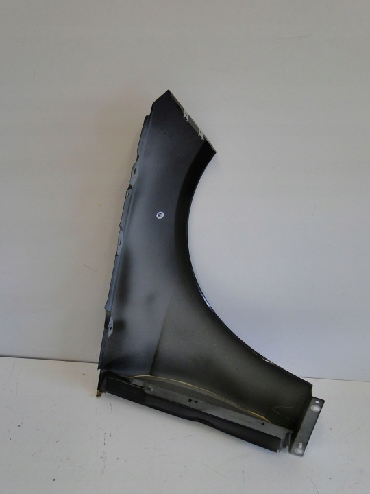 MERCEDES AILE GAUCHE AVANT 197 E CLASSE 212 S212 W212 SUR RESTYLAGE LIFT