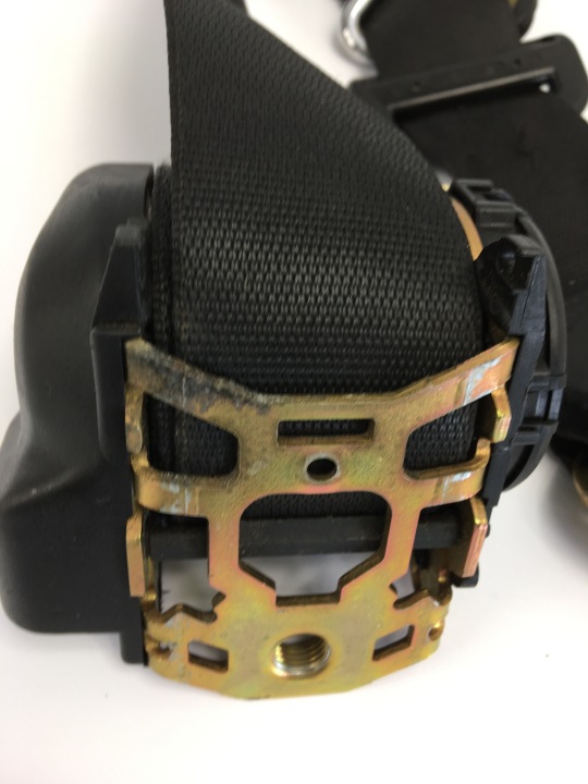 CEINTURE DE SÉCURITÉ ARRIÈRE GAUCHE MERCEDES W124 S124 UNIVERSEL 1248606985 GAUCHE ARRIÈRE