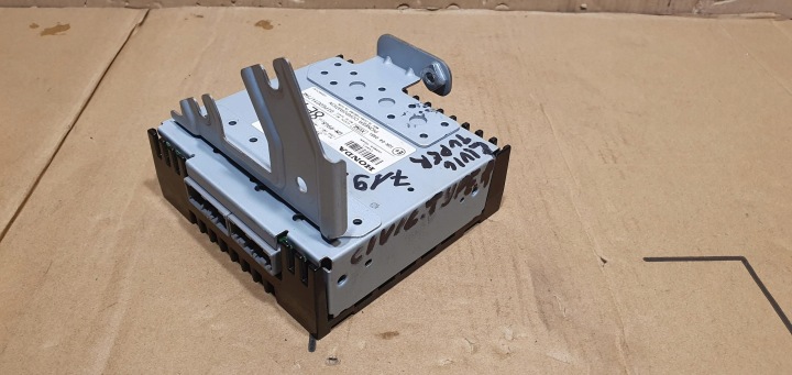 AMPLIFICATEUR HONDA CIVIC IX 39186TV8E111M1