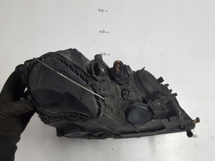 AUDI TT 8J 06-14R PHARE GAUCHE AVANT ANGLAIS