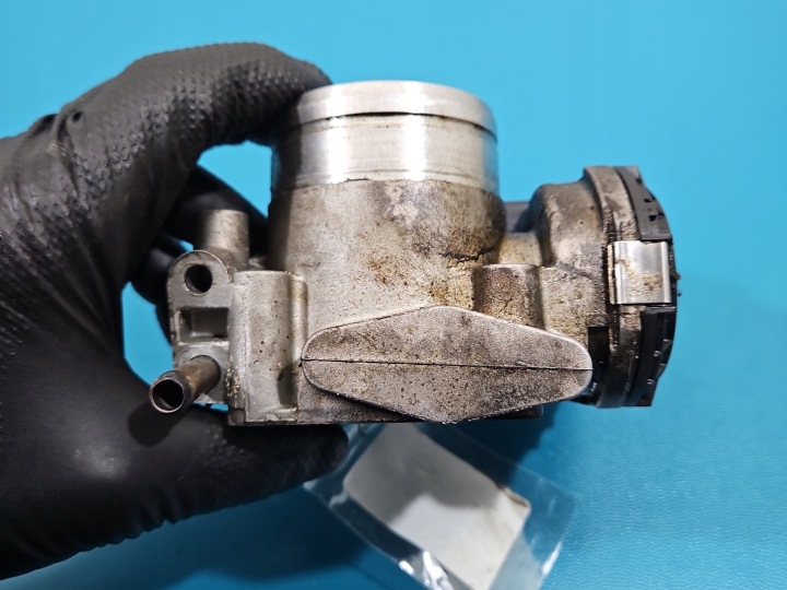 PAPILLON DES GAZ AUDI A4 B6 06B133062H 0280750088 2.0 20V