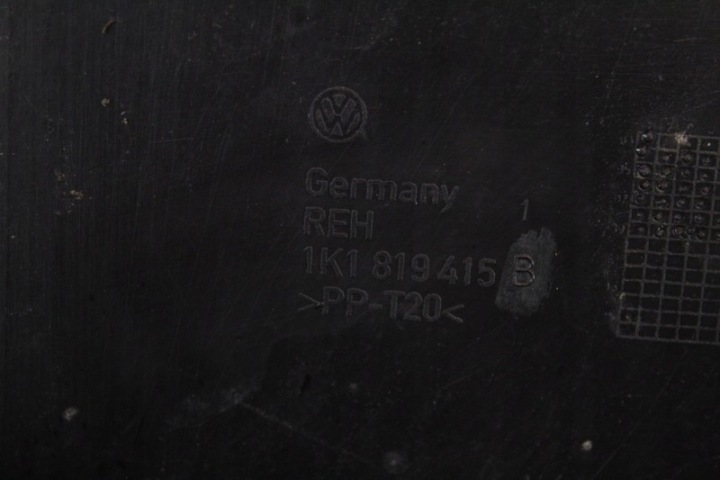 DOUBLURE DE PASSAGE DE ROUE EUROPE VW GOLF 6 VI 09R