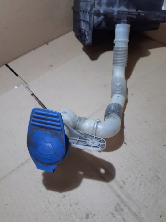 AUDI A3 8P LIFT RÉSERVOIR LAVE-GLACES 1K0955453Q