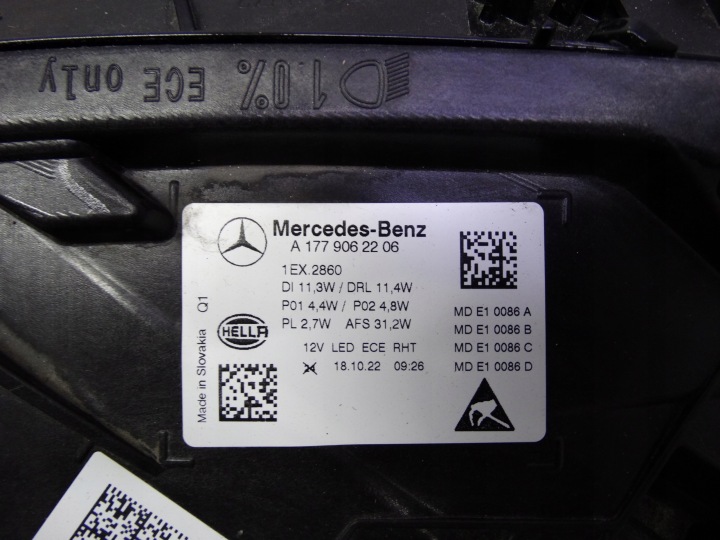 MERCEDES A-KLASA W177 LIFT 22+ PHARE DROITE HIGH PERFORMANCE LED A1779062206