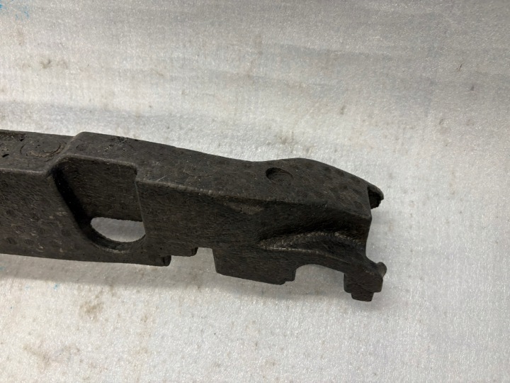 SEAT LEON III AMORTISSEUR PARE-CHOCS AVANT 5F0807251G