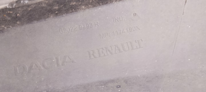 PARE-CHOCS AVANT AVANT DACIA SANDERO LOGAN II 2 12-16ROK AVEC CALANDRE 620229493R