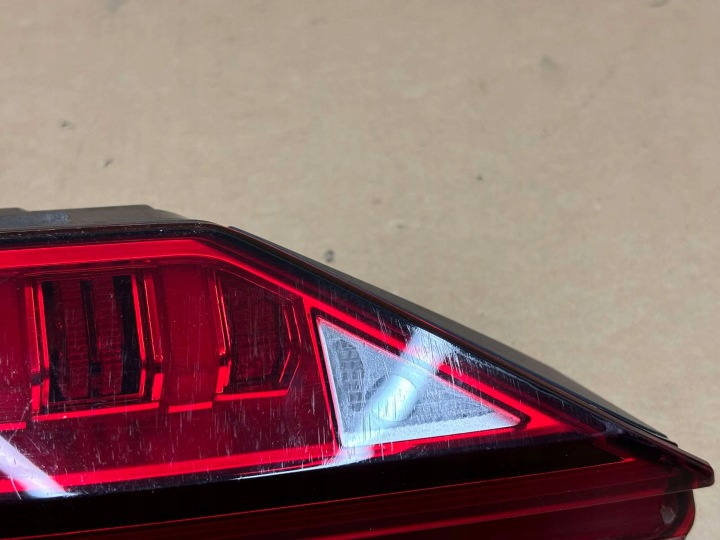 PHARE LED ARRIÈRE AUDI A6 C8 4K5945093 4K5945094