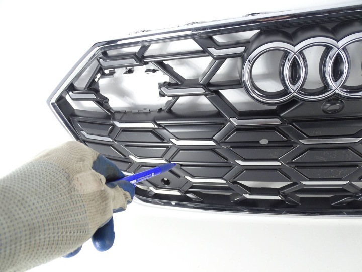 GRILLE CALANDRE RADIATEUR AUDI A7 C8 LIFT 21+ S-LINE
