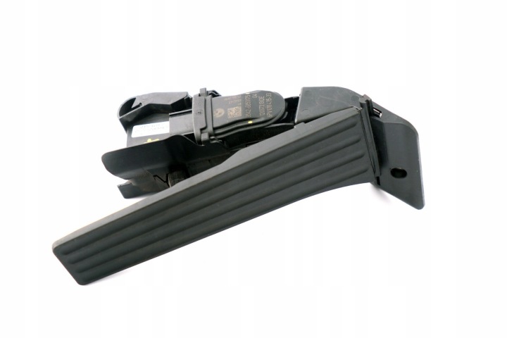 BMW E81 E87 F30 PÉDALE GAZY AUTOMATE 6853175