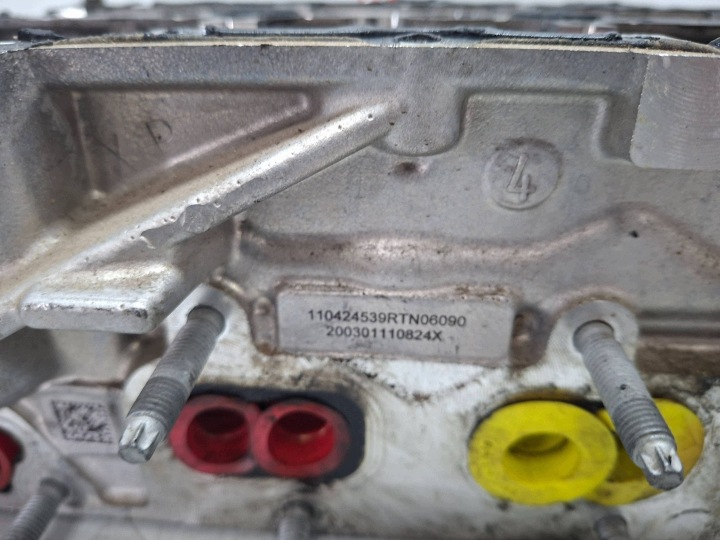 CULASSE 110411748R RENAULT TRAFIC III 2.0 DCI BLUEDCI M9R710 2019-