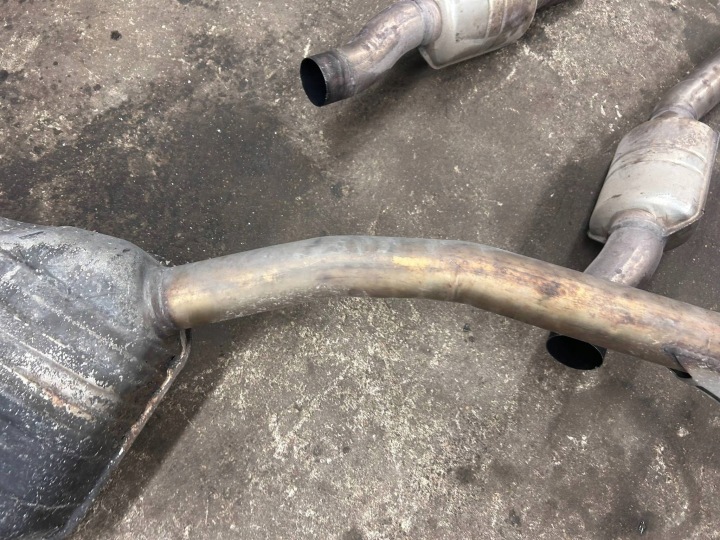 SILENCIEUX ÉCHAPPEMENT AUDI RS5 8T0253612B
