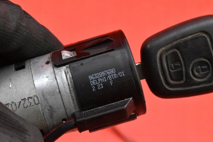 CONTACTEUR D'ALLUMAGE CLÉ 36353100 PEUGEOT 307 1 I 2.0 HDI 107 KM 01-05