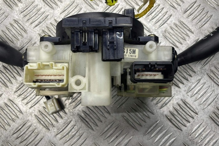 POIGNÉE ROTATIVE PRZELACZANIA MAZDA 6 BERLINE COMPACTE (GG) 17D318 2.0L DIESEL 100KW 2003