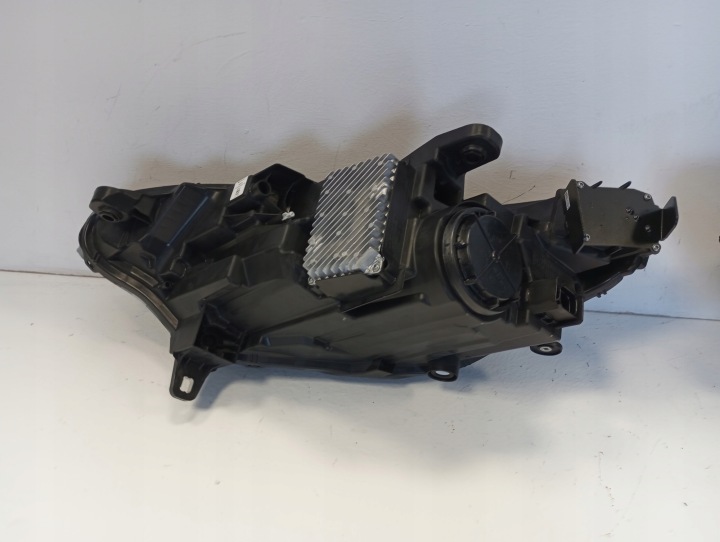 PHARE PHARES LAMBORGINI URUS 4ML941036J 4ML941035J AVANT AVANT NEUF