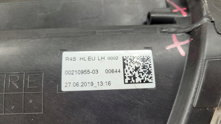 RENAULT TWINGO III 3 LIFT 18- PROJECTEUR PHARE GAUCHE AVANT AVANT 260602593R