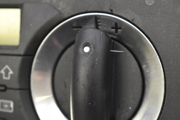 PANNEAU COMMANDE FLUX D'AIR AUDI A3 8P 03-13 8P0820043 SANS LETTRES EUROPE