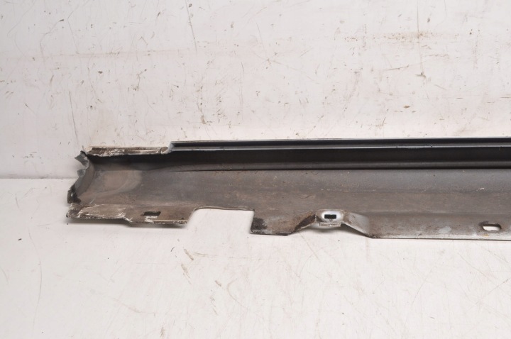 MERCEDES W177 REVÊTEMENT SEUIL DROITE AMG A1776904401